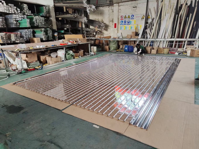 商場(chǎng)水晶門(mén)