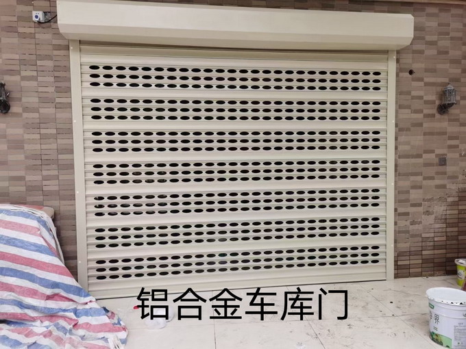 鋁合金卷閘門的特點及應(yīng)用