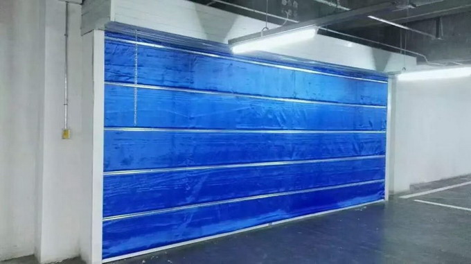 無機(jī)布防火門.jpg 無機(jī)布防火門.jpg